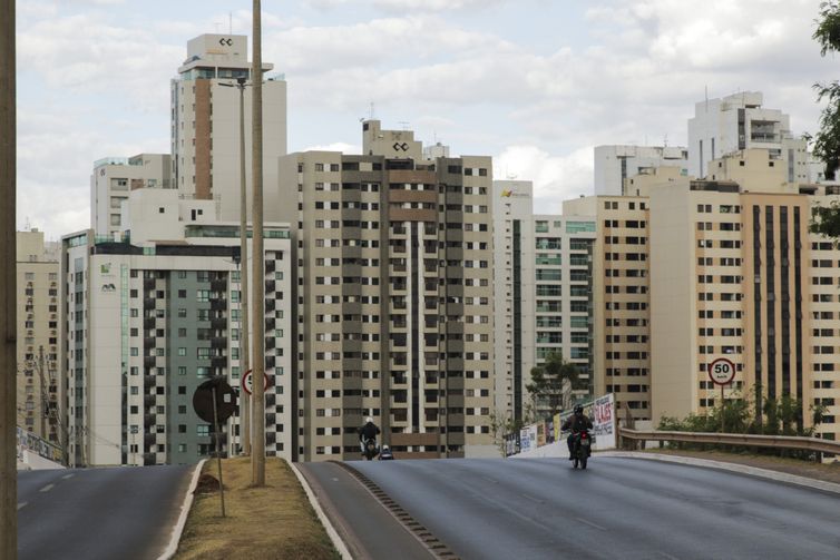 Lei garante desconto de 50% em taxa de cartório na compra do 1º imóvel