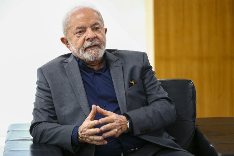 Anielle e Lula lamentam mortes em acidente na Serra da Barriga