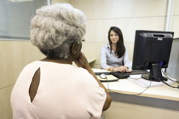 INSS monta força-tarefa para atender beneficiários com BPC bloqueado