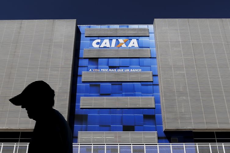 Lucro da Caixa sobe 21,6% e chega a R$ 9,4 bilhões em 2024