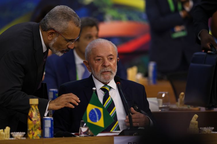 Lula: taxação de super-ricos requer reforma de instituições globais