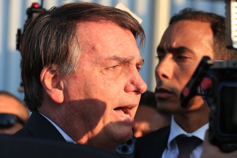 PF: Bolsonaro sabia de carta para pressionar comandante do Exército