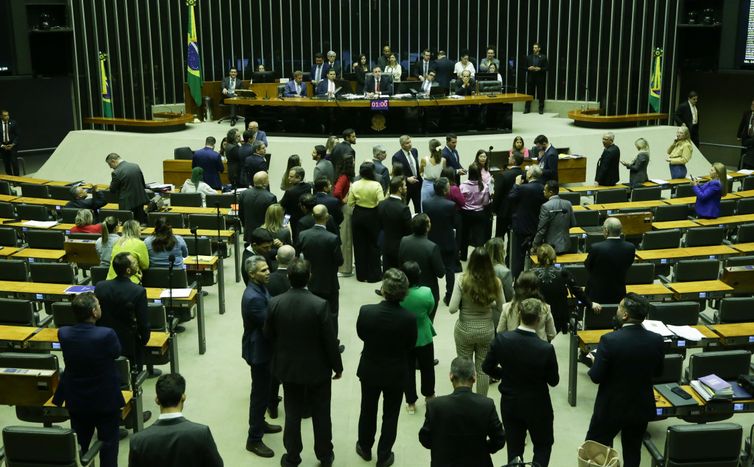 Congresso fará esforço concentrado para votar cortes, LDO e Orçamento