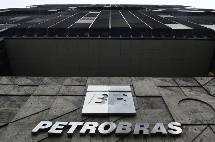 Programa Autonomia e Renda Petrobras abre mais 12,7 mil vagas