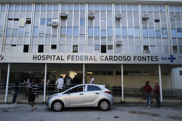 Hospitais federais do Andaraí e Cardoso Fontes vão reabrir emergência