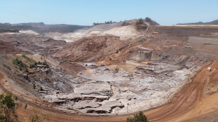 Nova ação contra Samarco, Vale e BHP é ajuizada por 21 municípios