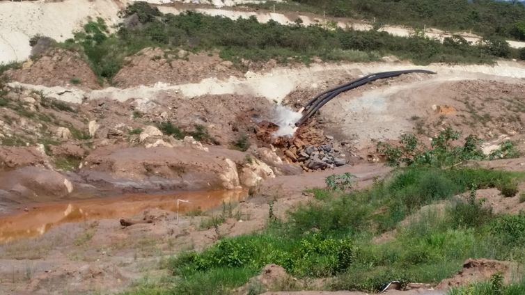 Saúde cria programa especial para atingidos no desastre de Mariana